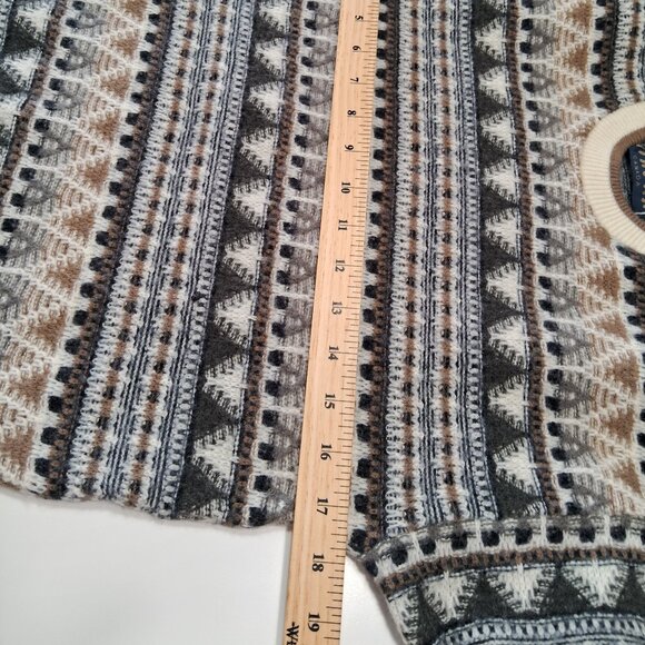 Vintage Tundra Canada Sweater - Picture 5 of 9